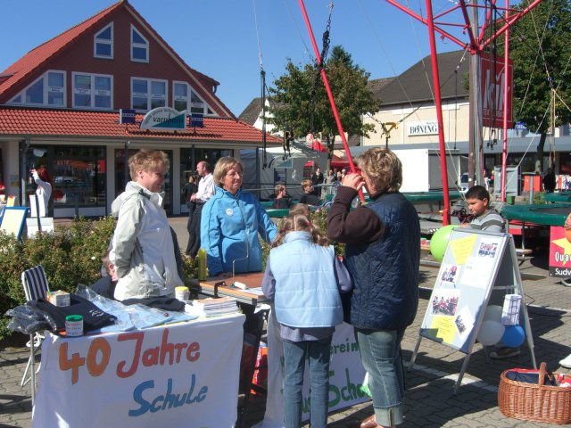 02_Umzug_Markt_2008