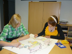 klasse-r10a-bei-der-projektarbeit-1