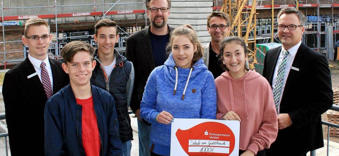 564796674-49b207de-52be-4f36-9cf3-a8daa0edacf5-6zGNxKlkf1