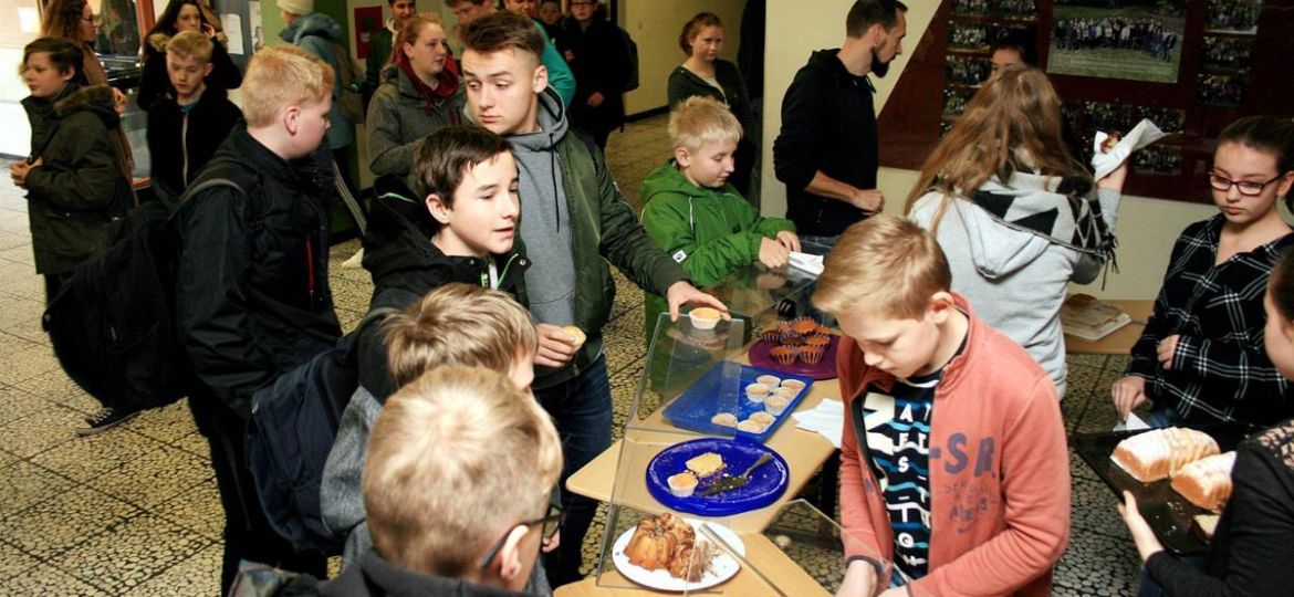 1058863862-1f878f8a-5589-4ba3-9007-2f51978519ae-Oaee