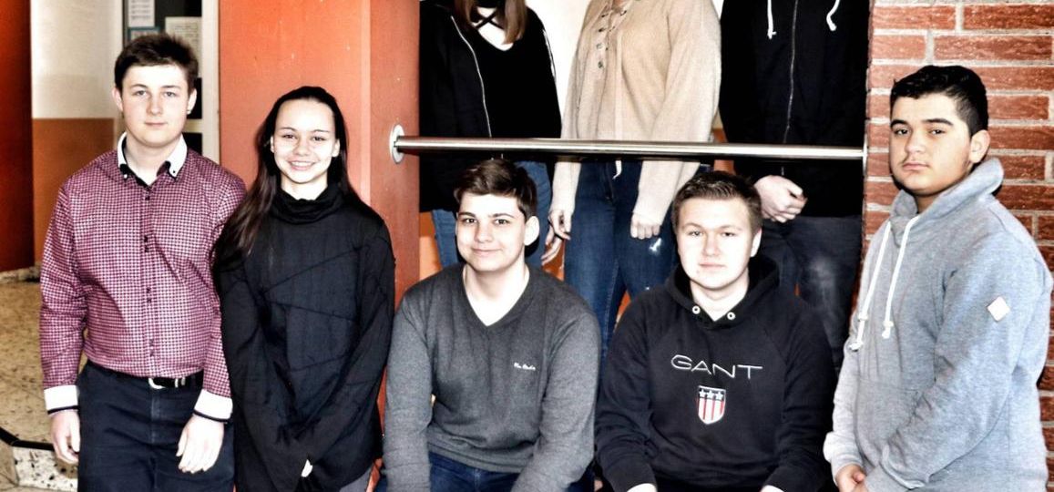 1447541227-8ec449dd-426b-4562-bb4d-1a21adc5d2a3-1biSYUgee