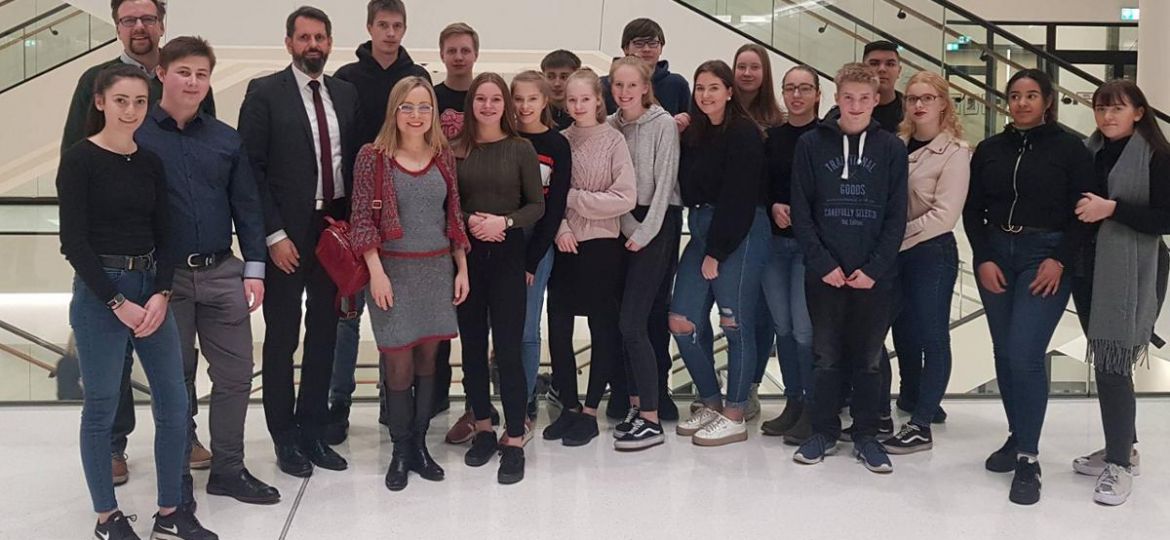 176616206-7239d8c6-a0e9-482d-a4f3-f4f8db0d0515-yU8z0tvoTee