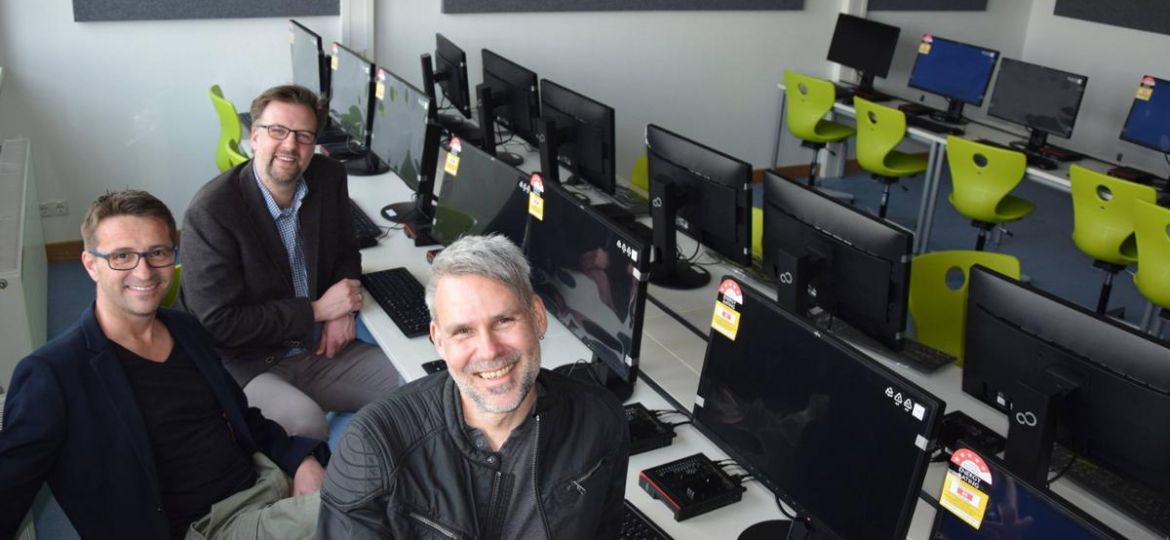 692656693-45f48193-fa47-4069-b3be-c2b8e29c7e2e-Pvef