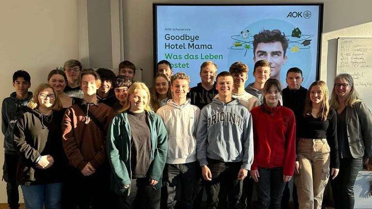 31123718-viele-tipps-zum-auszug-aus-dem-hotel-mama-gab-es-fuer-die-10a-der-oberschule-am-goldbach-von-der-aok-es-kann-ja-nicht-schaden-wenn-man-sich-auf-das-k70