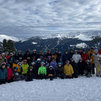 Gruppenbild_Skifreizeit_2024